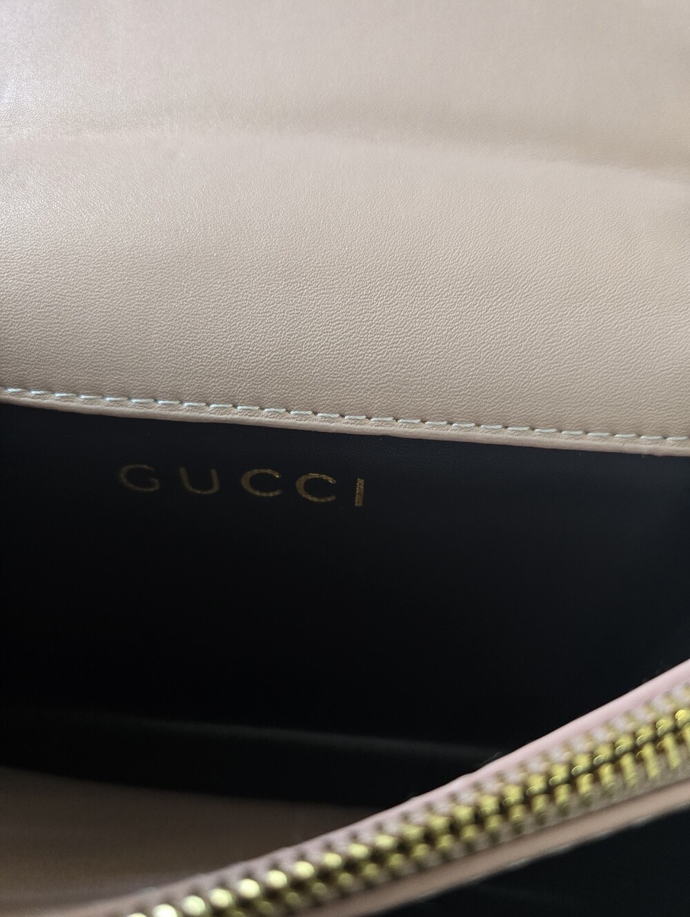 Gucci Dionysus Small Shoulder Bag in Pale Pink - Picture 5 of 5